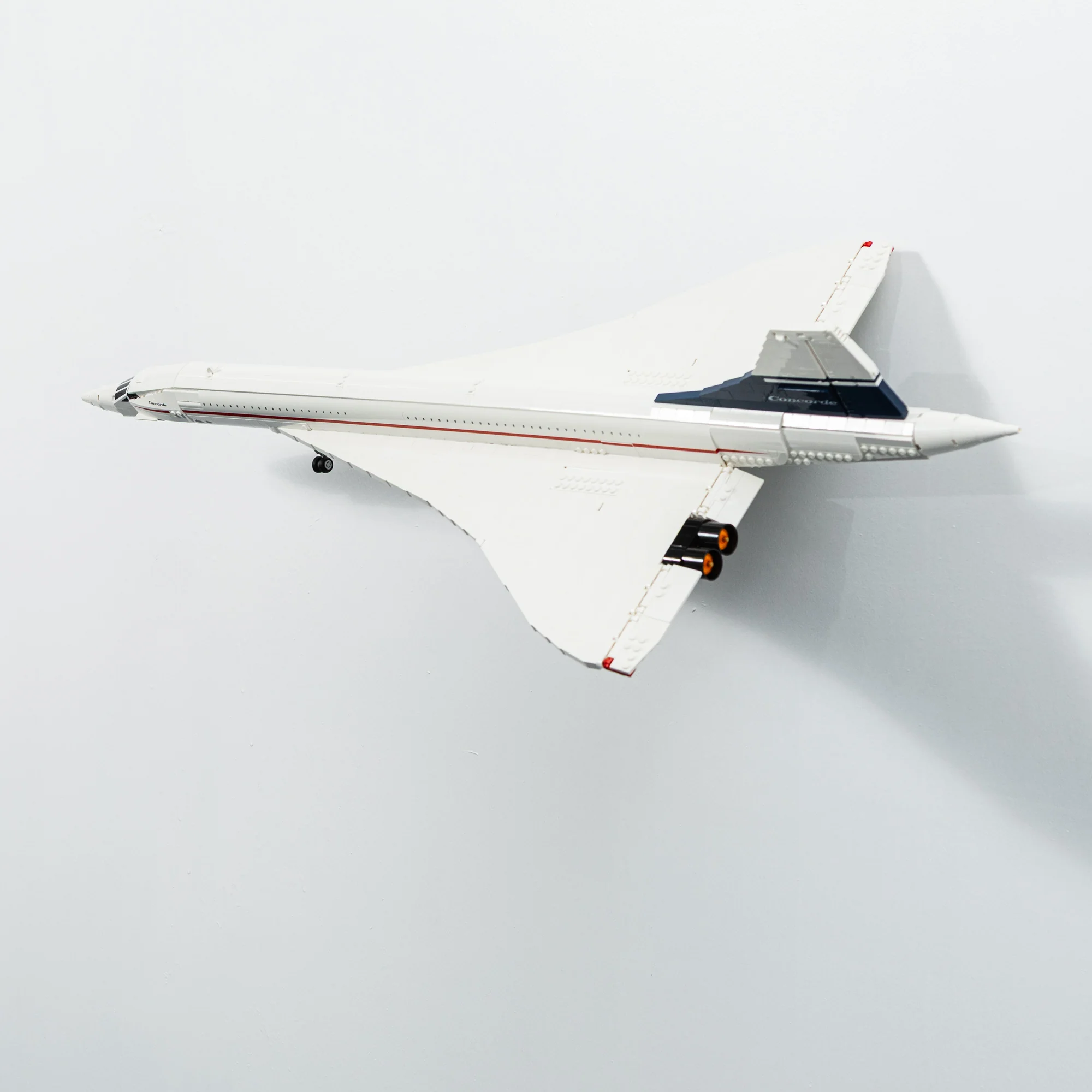 Angled Wall Mount for LEGO Concorde 10318 - Image 10
