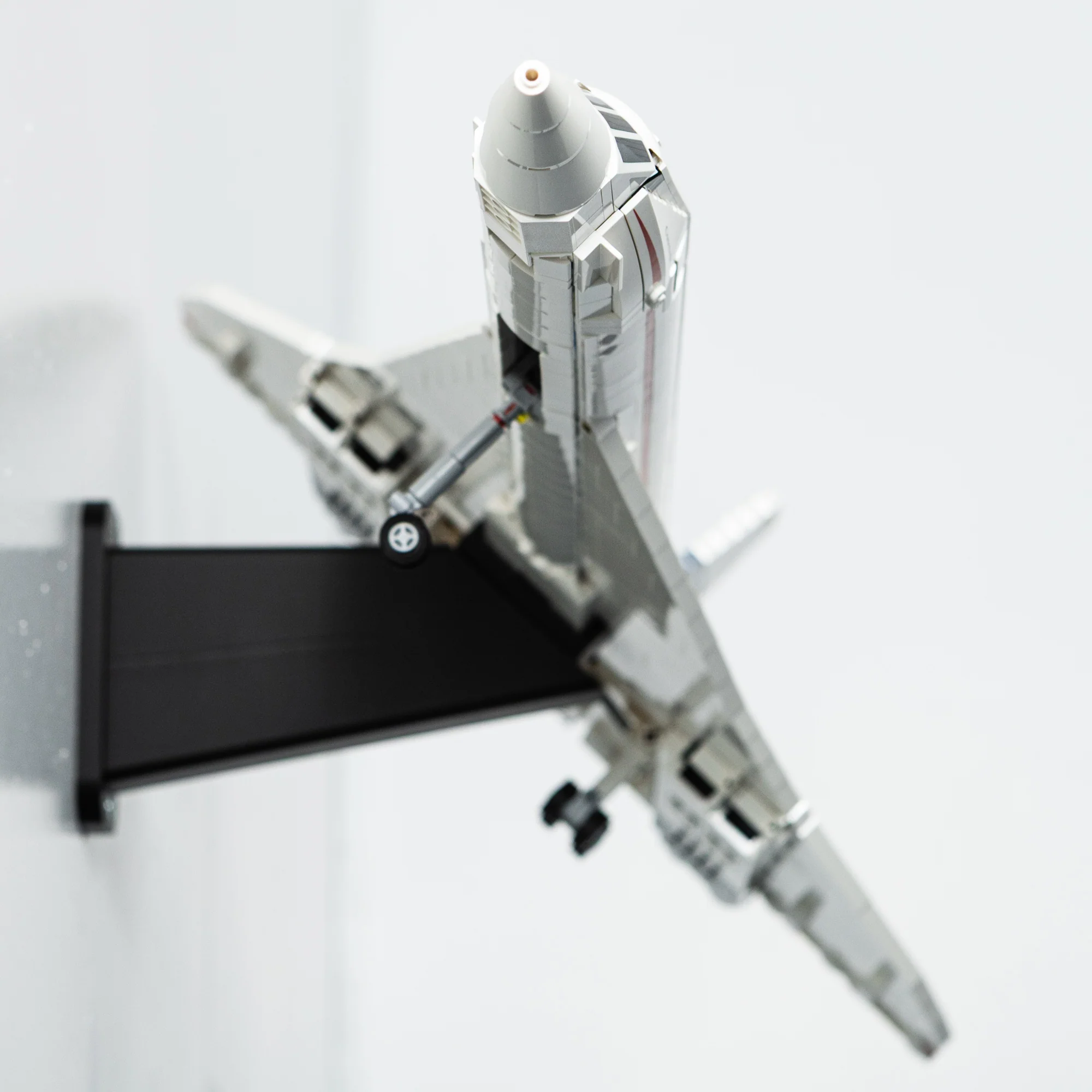 Angled Wall Mount for LEGO Concorde 10318 - Image 8