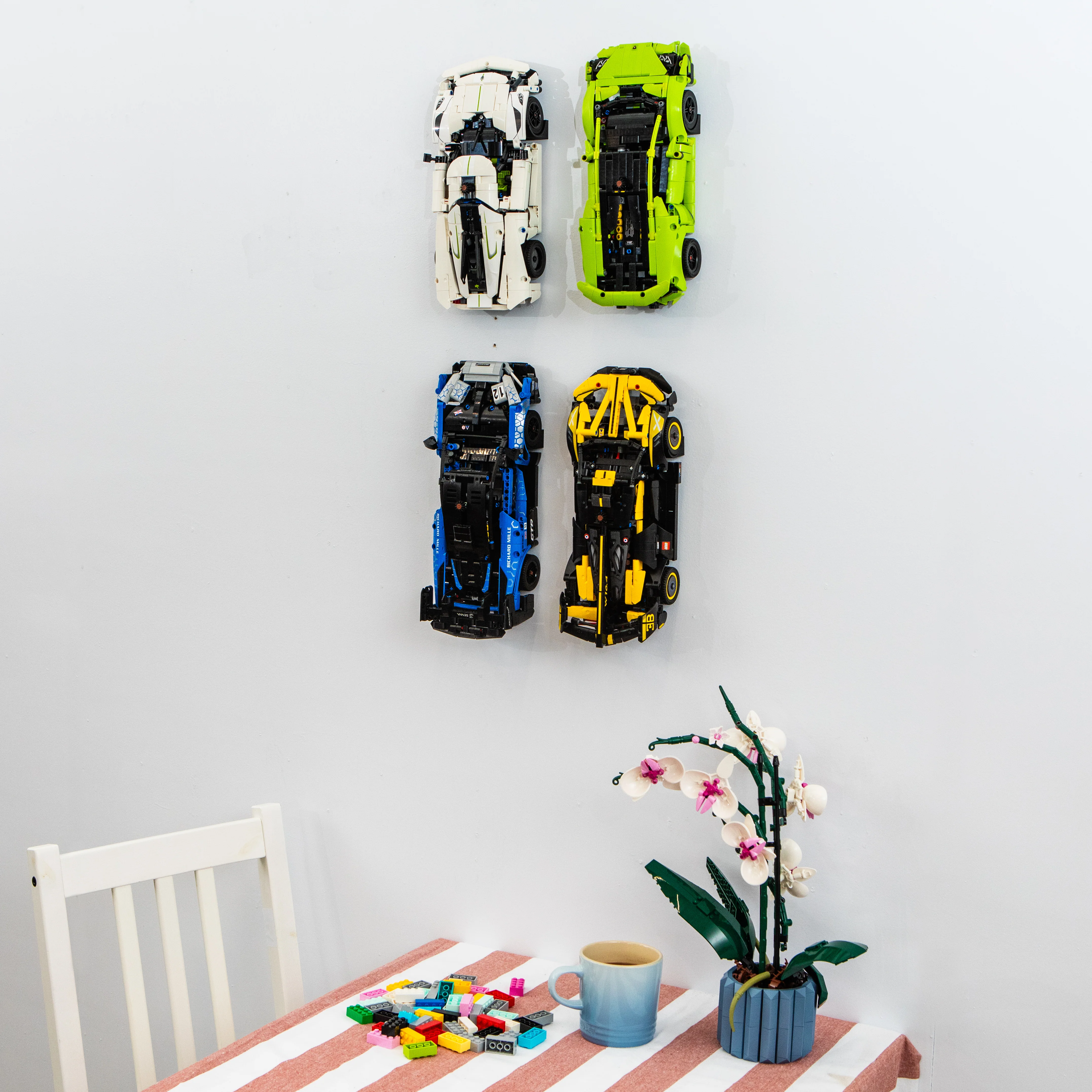 Wall Mount Hook For Technic Cars (16 Stud Wide) - Image 6