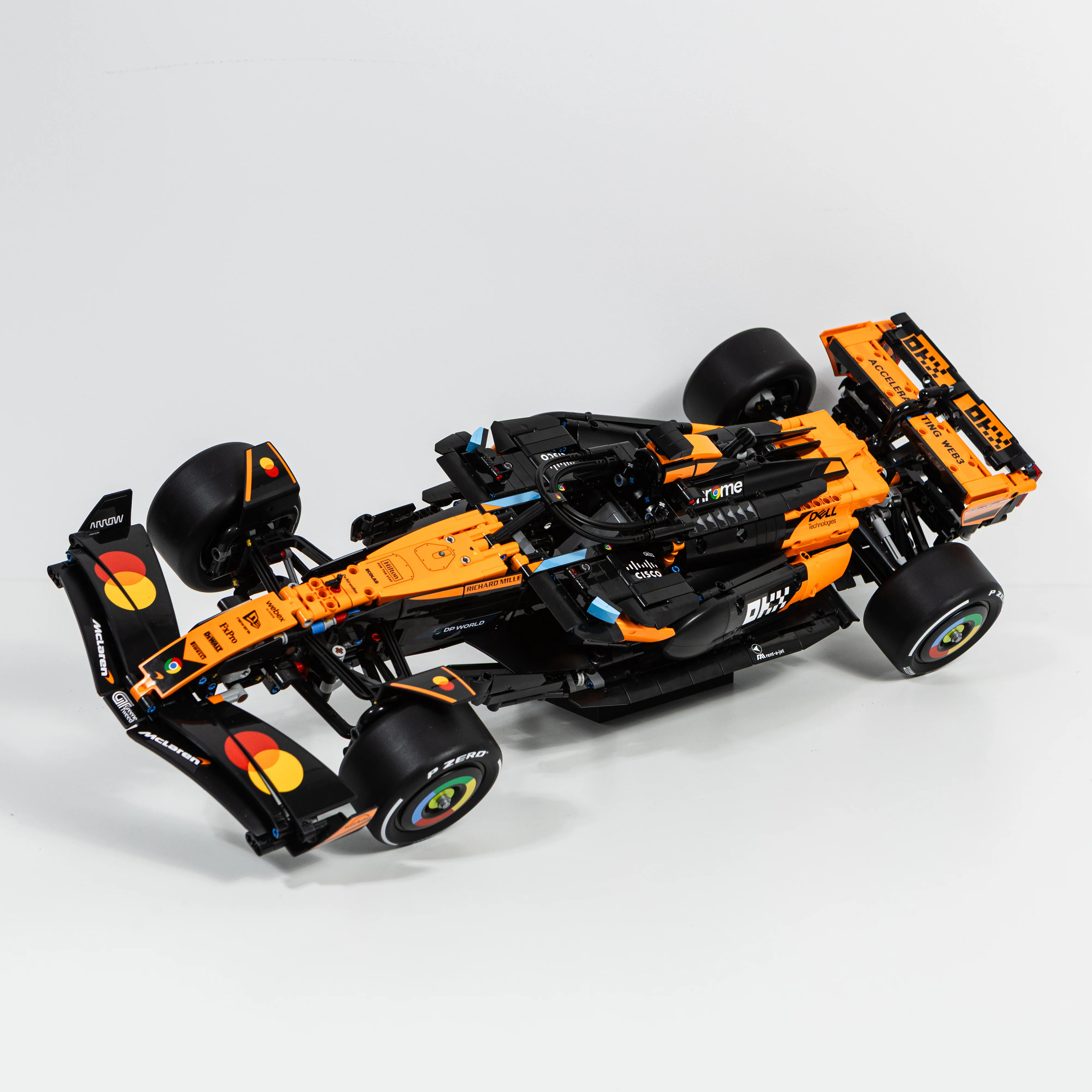 Display Stand Compatible with LEGO Technic McLaren F1 42228 - Image 7