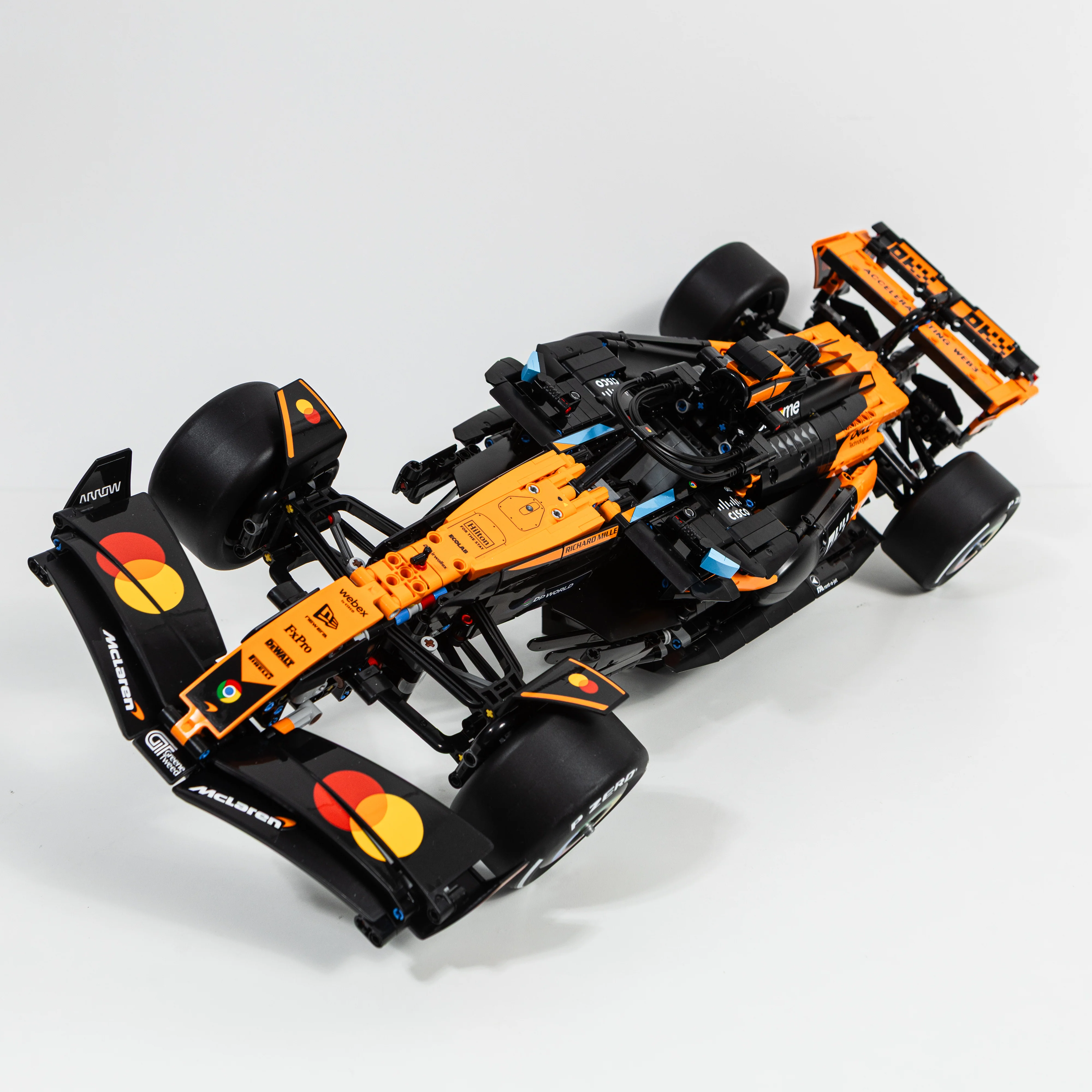 Display Stand Compatible with LEGO Technic McLaren F1 42228 - Image 8