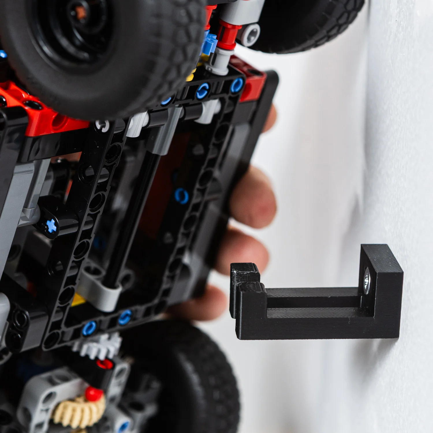 Wall Mount Bracket Compatible With Lego Technic Ford Bronco 42213 & Jeep Wranger 42122 - Image 3